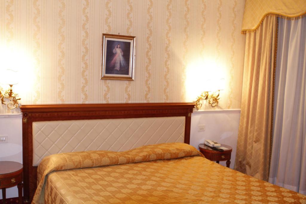Hotel Genio Roma